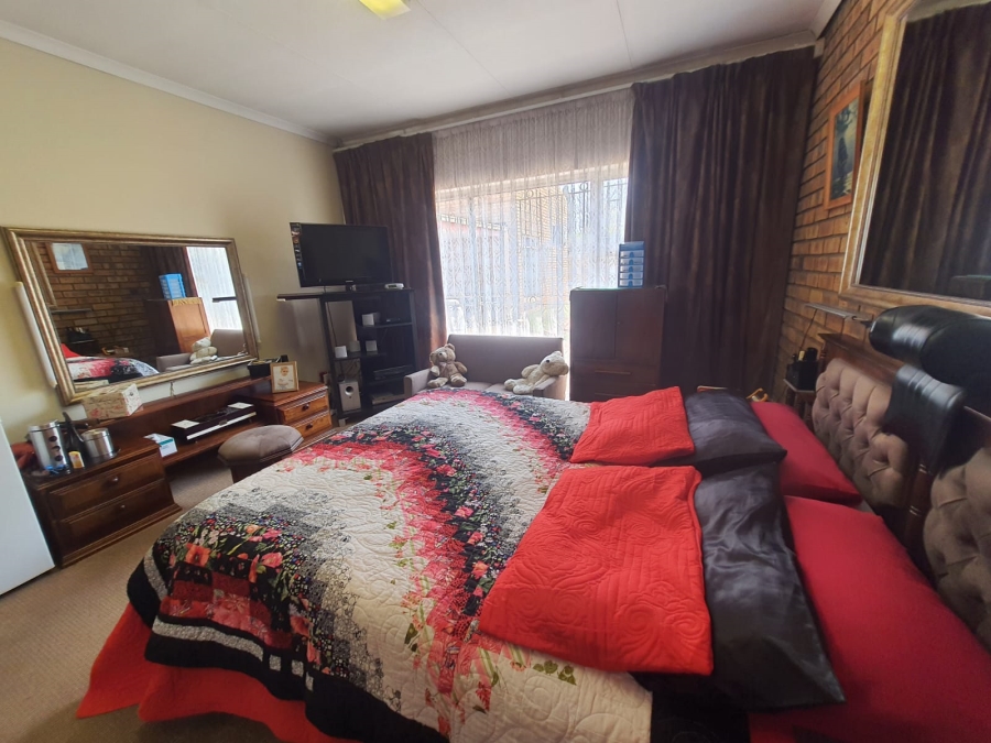 4 Bedroom Property for Sale in Vanderbijlpark SE Gauteng