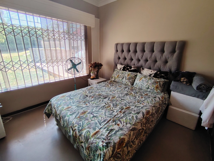 3 Bedroom Property for Sale in Monument Park Gauteng