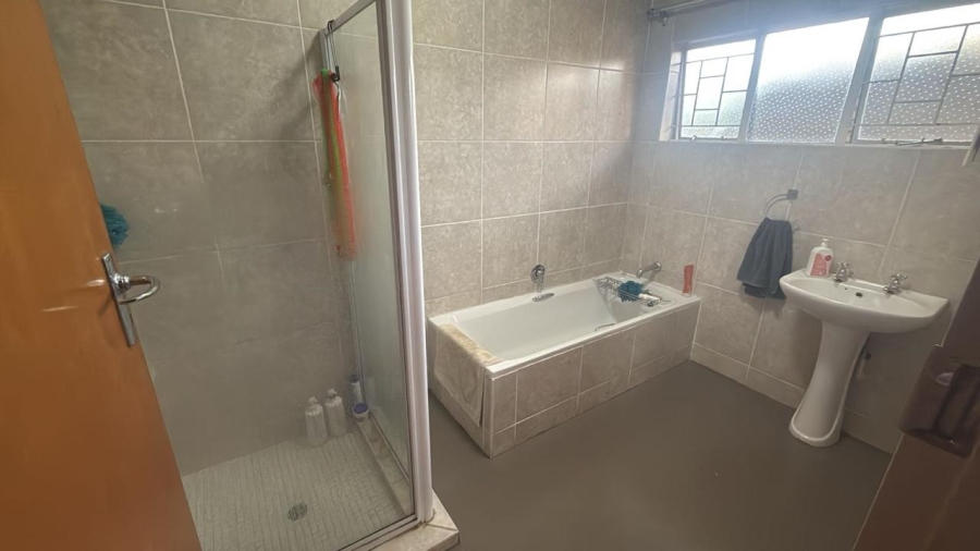 3 Bedroom Property for Sale in Monument Park Gauteng