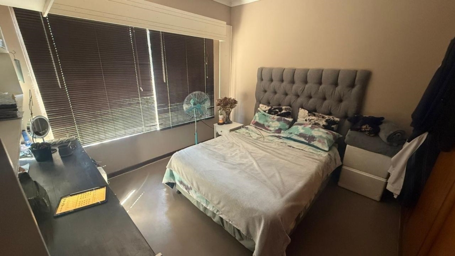 3 Bedroom Property for Sale in Monument Park Gauteng