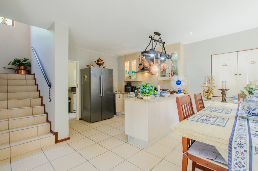 4 Bedroom Property for Sale in Rietvalleirand Gauteng
