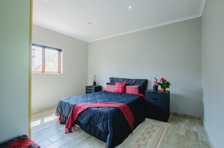 4 Bedroom Property for Sale in Rietvalleirand Gauteng