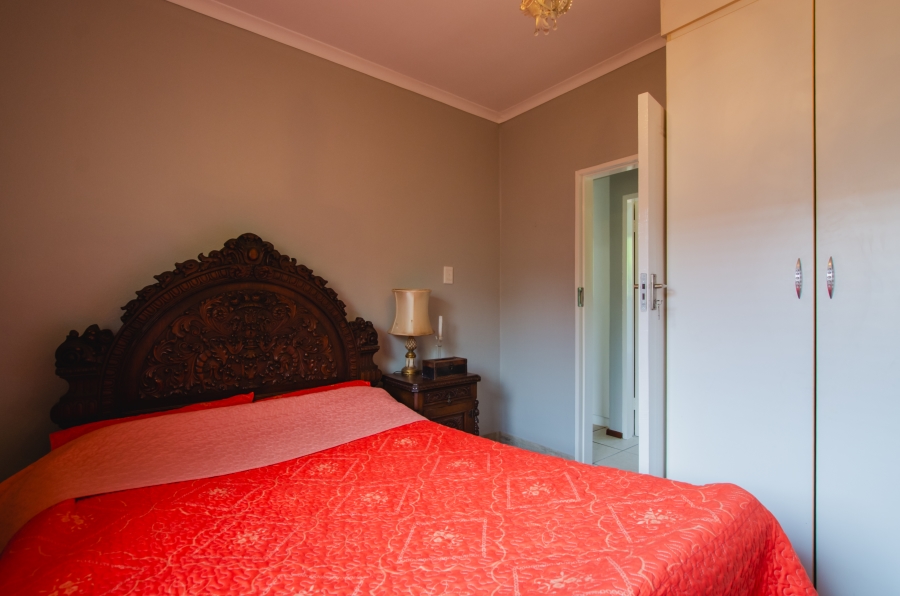 4 Bedroom Property for Sale in Rietvalleirand Gauteng