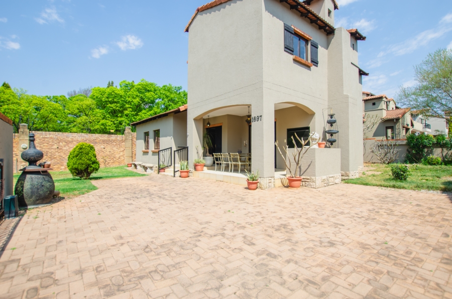 4 Bedroom Property for Sale in Rietvalleirand Gauteng