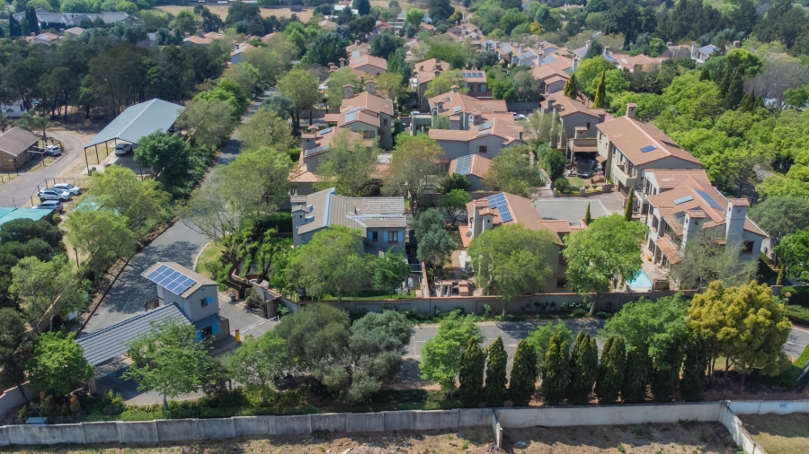 4 Bedroom Property for Sale in Rietvalleirand Gauteng