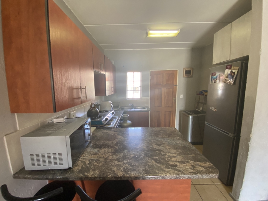 2 Bedroom Property for Sale in Comet Gauteng