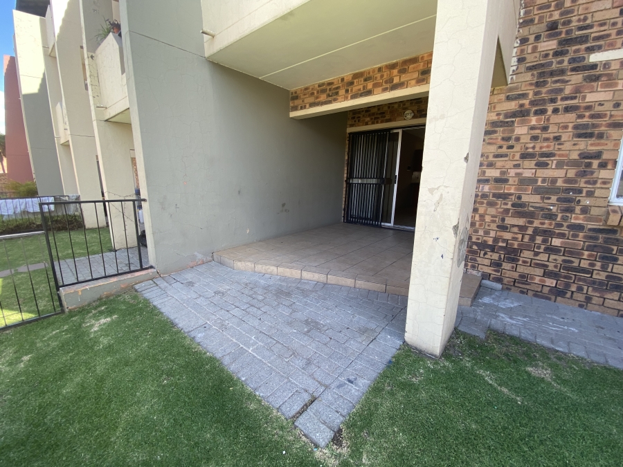 2 Bedroom Property for Sale in Comet Gauteng