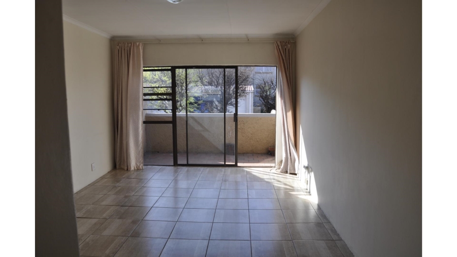 2 Bedroom Property for Sale in Buccleuch Gauteng