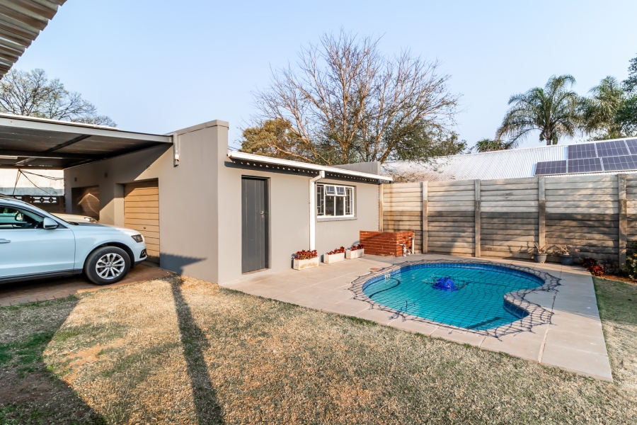 3 Bedroom Property for Sale in Rietfontein Gauteng