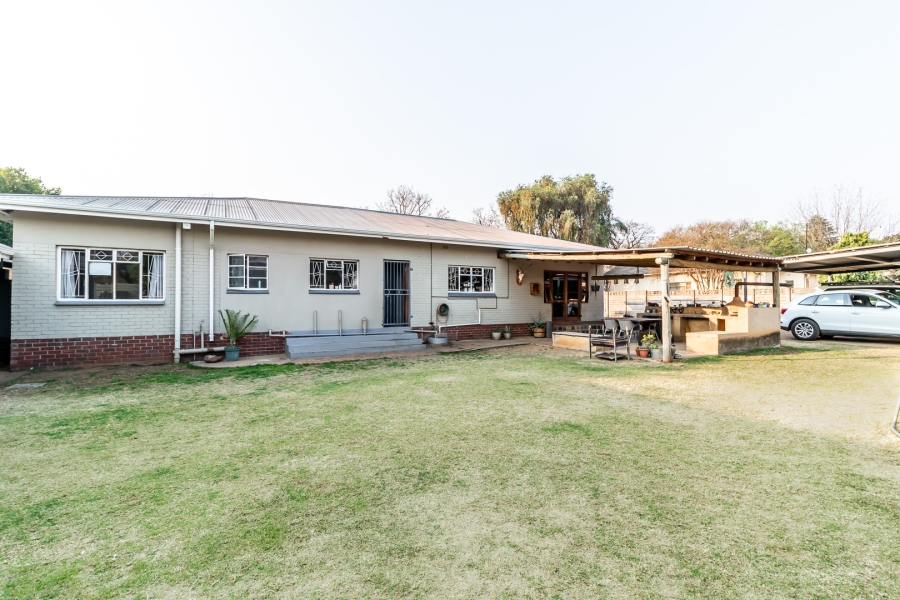 3 Bedroom Property for Sale in Rietfontein Gauteng