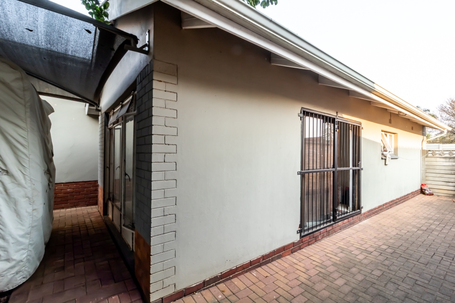 3 Bedroom Property for Sale in Rietfontein Gauteng