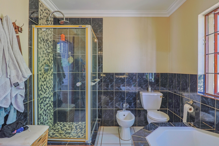 To Let 6 Bedroom Property for Rent in Irene Gauteng