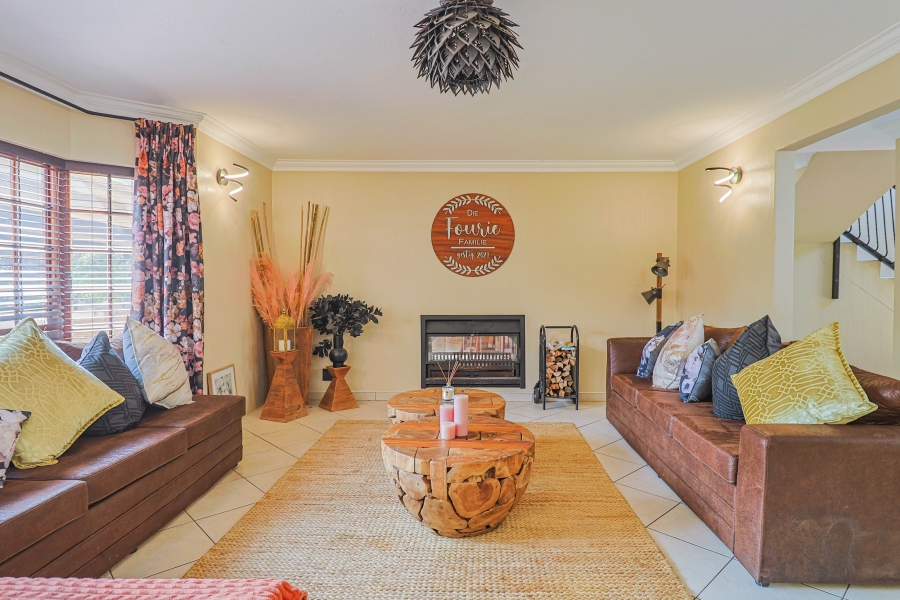 To Let 6 Bedroom Property for Rent in Irene Gauteng
