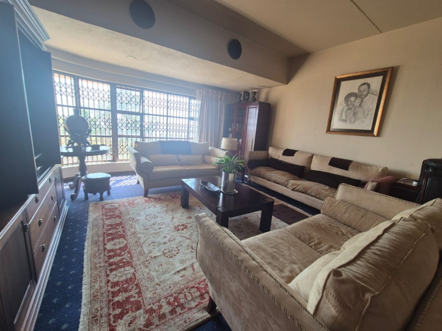 3 Bedroom Property for Sale in Wilro Park Gauteng