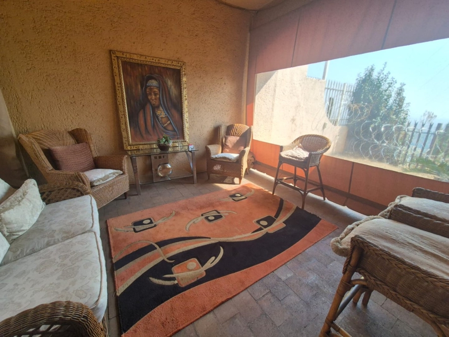 3 Bedroom Property for Sale in Wilro Park Gauteng
