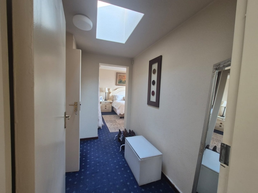 3 Bedroom Property for Sale in Wilro Park Gauteng