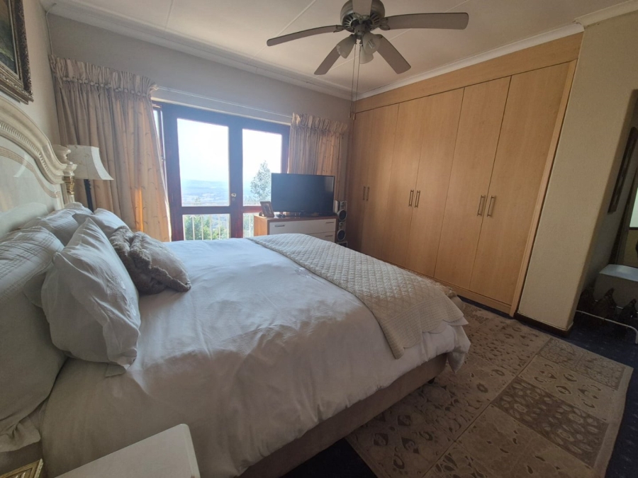3 Bedroom Property for Sale in Wilro Park Gauteng