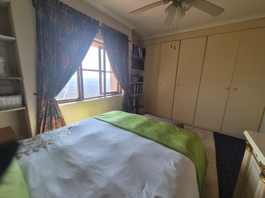 3 Bedroom Property for Sale in Wilro Park Gauteng