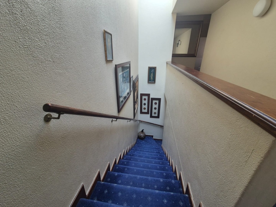 3 Bedroom Property for Sale in Wilro Park Gauteng