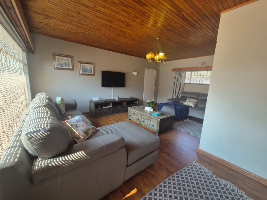 3 Bedroom Property for Sale in Wilro Park Gauteng