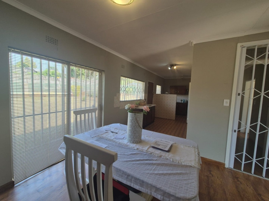 3 Bedroom Property for Sale in Wilro Park Gauteng