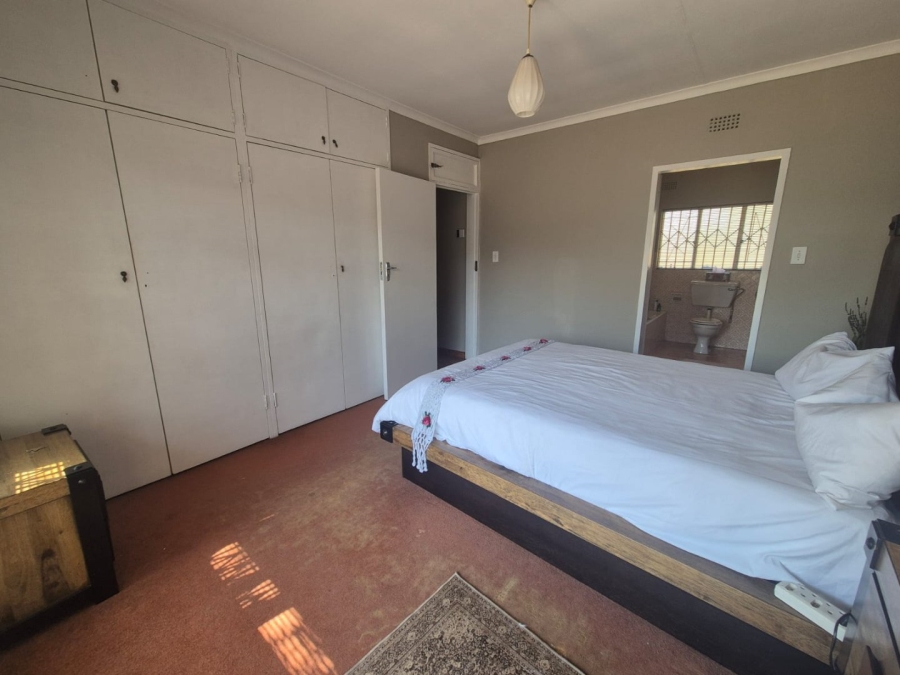 3 Bedroom Property for Sale in Wilro Park Gauteng