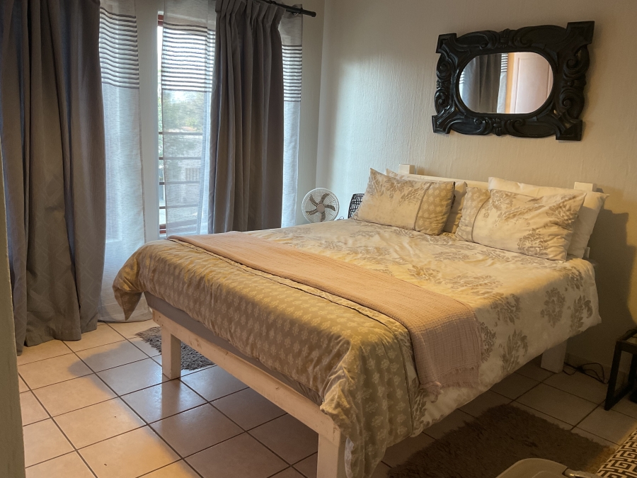 4 Bedroom Property for Sale in Silver Lakes Golf Estate Gauteng