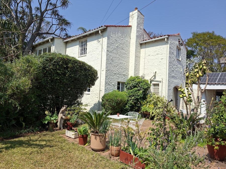 5 Bedroom Property for Sale in Brooklyn Gauteng