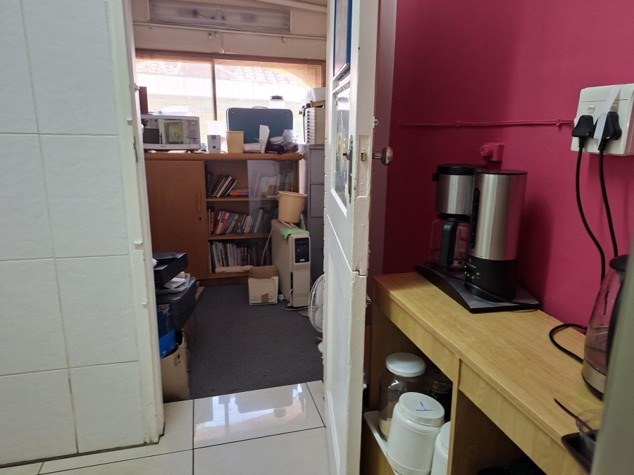 5 Bedroom Property for Sale in Brooklyn Gauteng