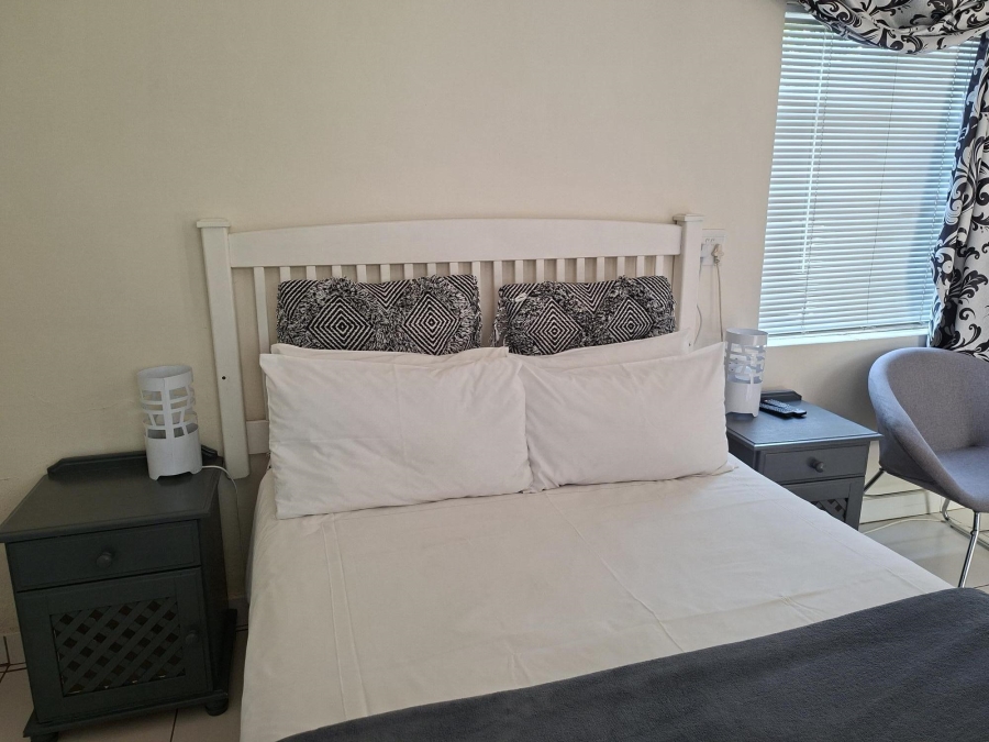 5 Bedroom Property for Sale in Brooklyn Gauteng