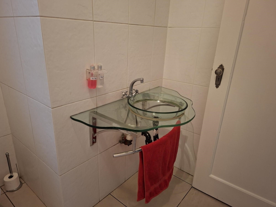 5 Bedroom Property for Sale in Brooklyn Gauteng
