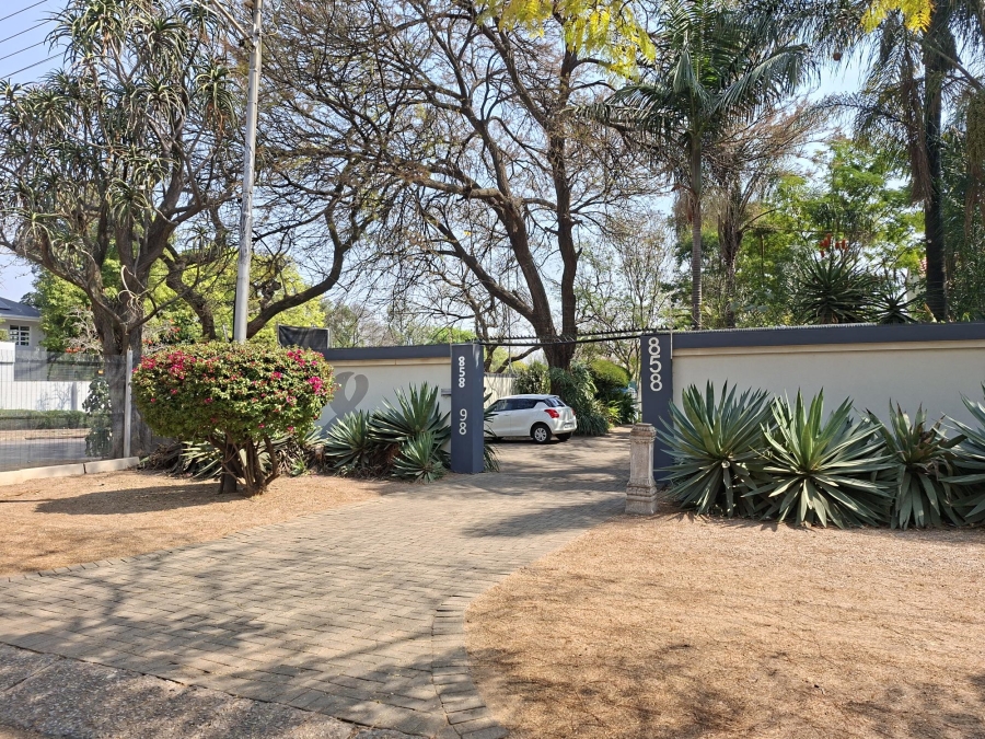 5 Bedroom Property for Sale in Brooklyn Gauteng