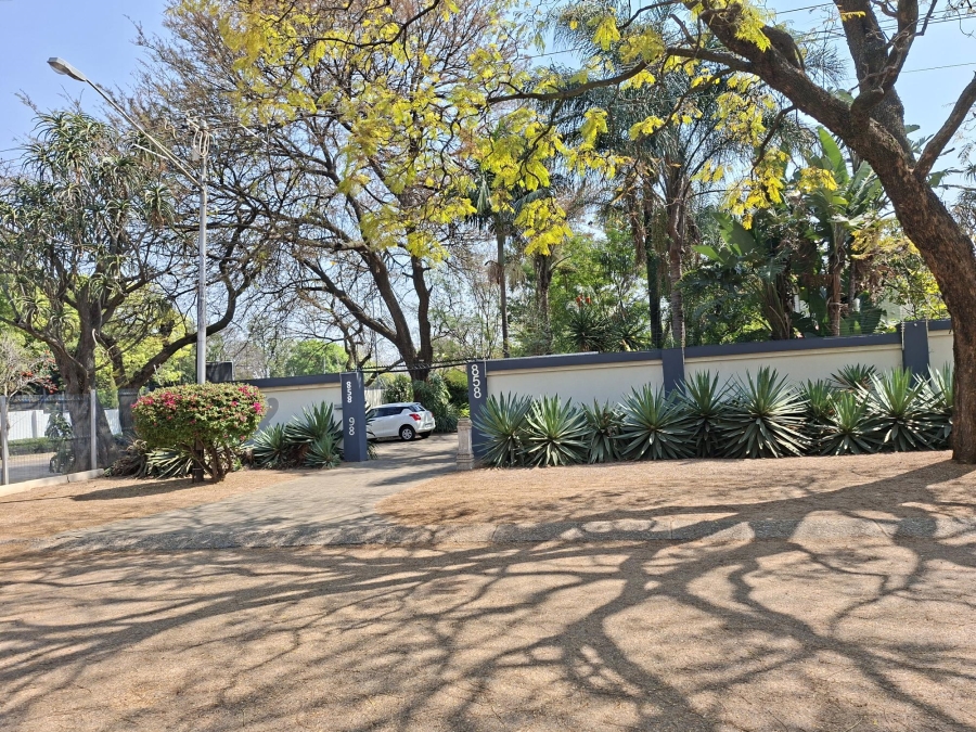 5 Bedroom Property for Sale in Brooklyn Gauteng