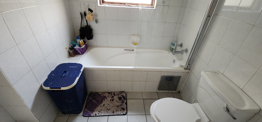 2 Bedroom Property for Sale in New Market Park Gauteng