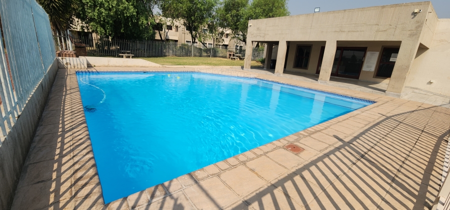 2 Bedroom Property for Sale in New Market Park Gauteng