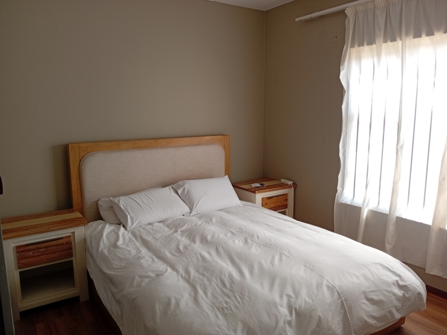 To Let 2 Bedroom Property for Rent in Glen Austin Gauteng