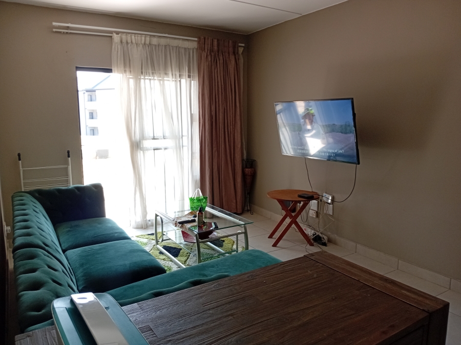 To Let 2 Bedroom Property for Rent in Glen Austin Gauteng