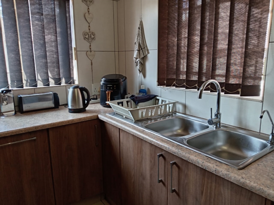 3 Bedroom Property for Sale in Witpoortjie Gauteng