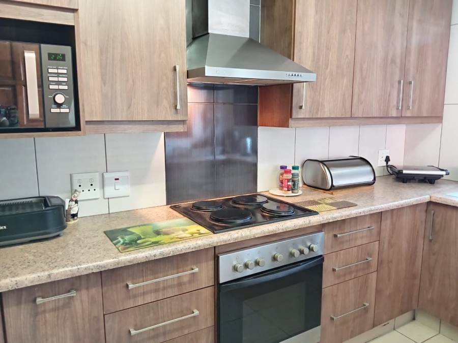 3 Bedroom Property for Sale in Witpoortjie Gauteng
