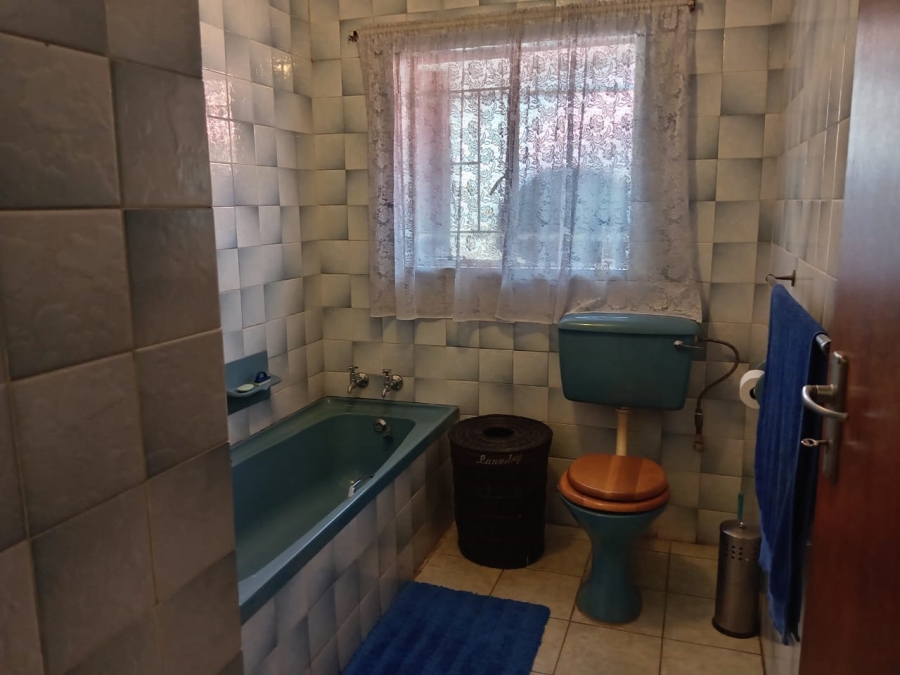 3 Bedroom Property for Sale in Witpoortjie Gauteng