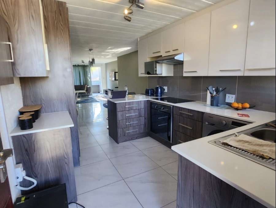 3 Bedroom Property for Sale in President Park Gauteng