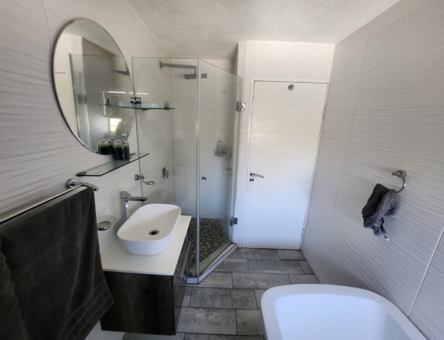 3 Bedroom Property for Sale in President Park Gauteng
