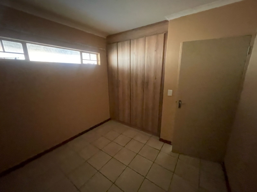 To Let 2 Bedroom Property for Rent in Lotus Gardens Gauteng