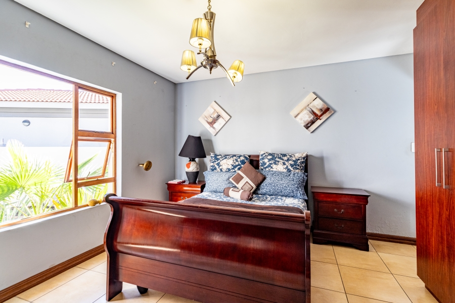 4 Bedroom Property for Sale in Willow Acres Gauteng