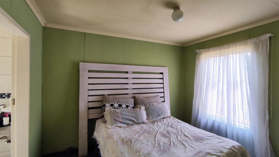 3 Bedroom Property for Sale in Windmill Park Gauteng