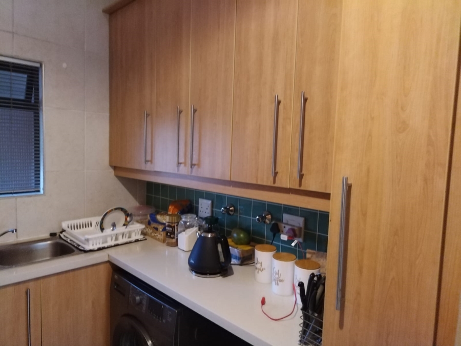 To Let 3 Bedroom Property for Rent in Morningside Gauteng