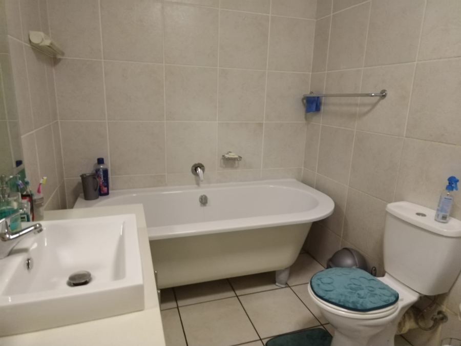 To Let 3 Bedroom Property for Rent in Morningside Gauteng
