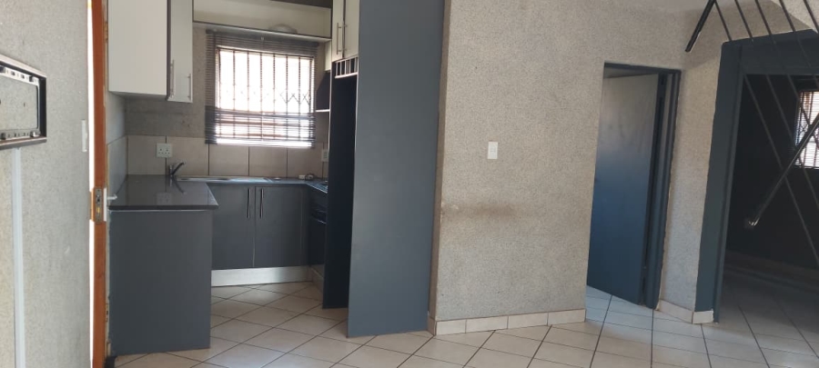 3 Bedroom Property for Sale in Dawn Park Gauteng