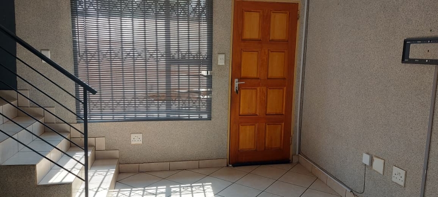 3 Bedroom Property for Sale in Dawn Park Gauteng