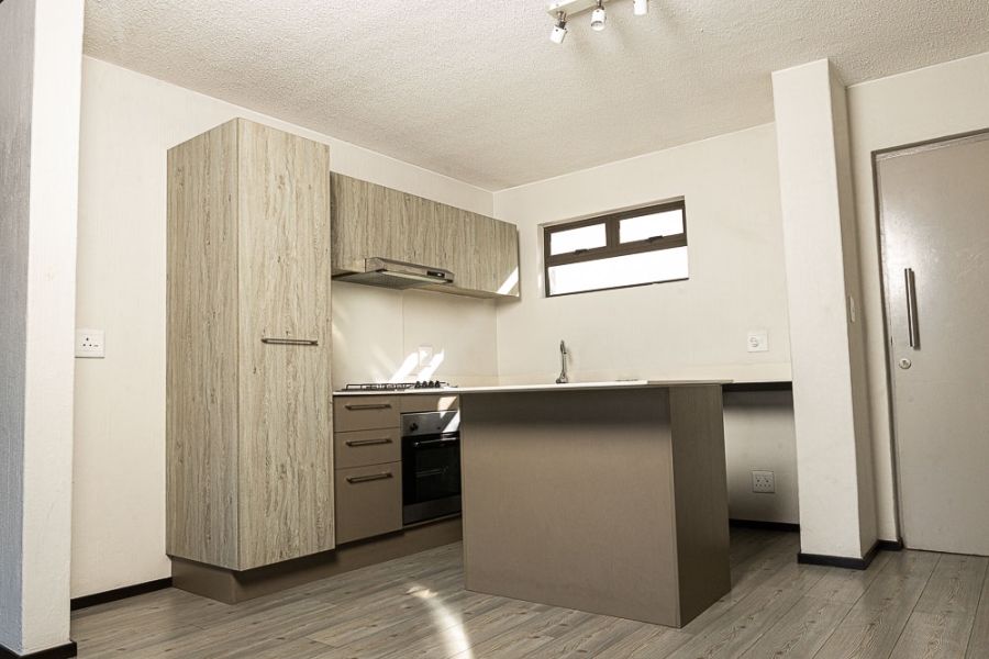 2 Bedroom Property for Sale in Broadacres Gauteng